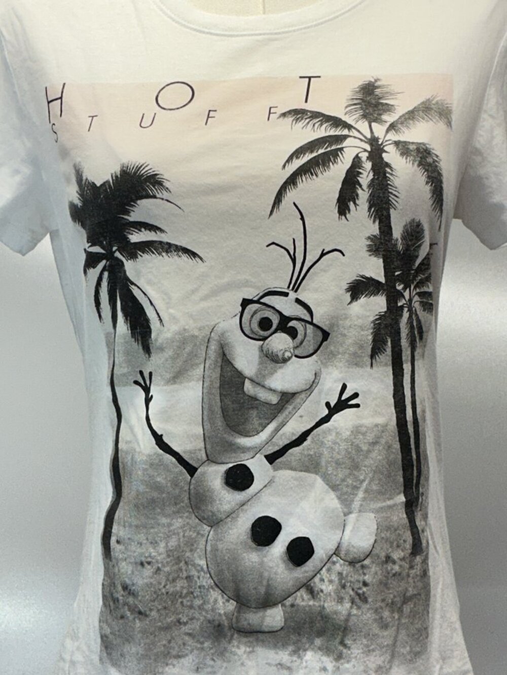 Del Sol L White Disney Frozen Olaf Color Changing Graphic Tee Hot Stuff
